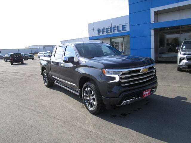 2022 Chevrolet Silverado 1500 High Country in Dark Ash Metallic — front three-quarter view